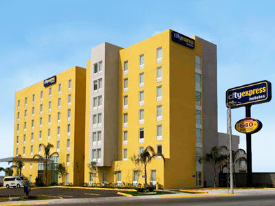 Express Monterrey Aeropuerto 4*